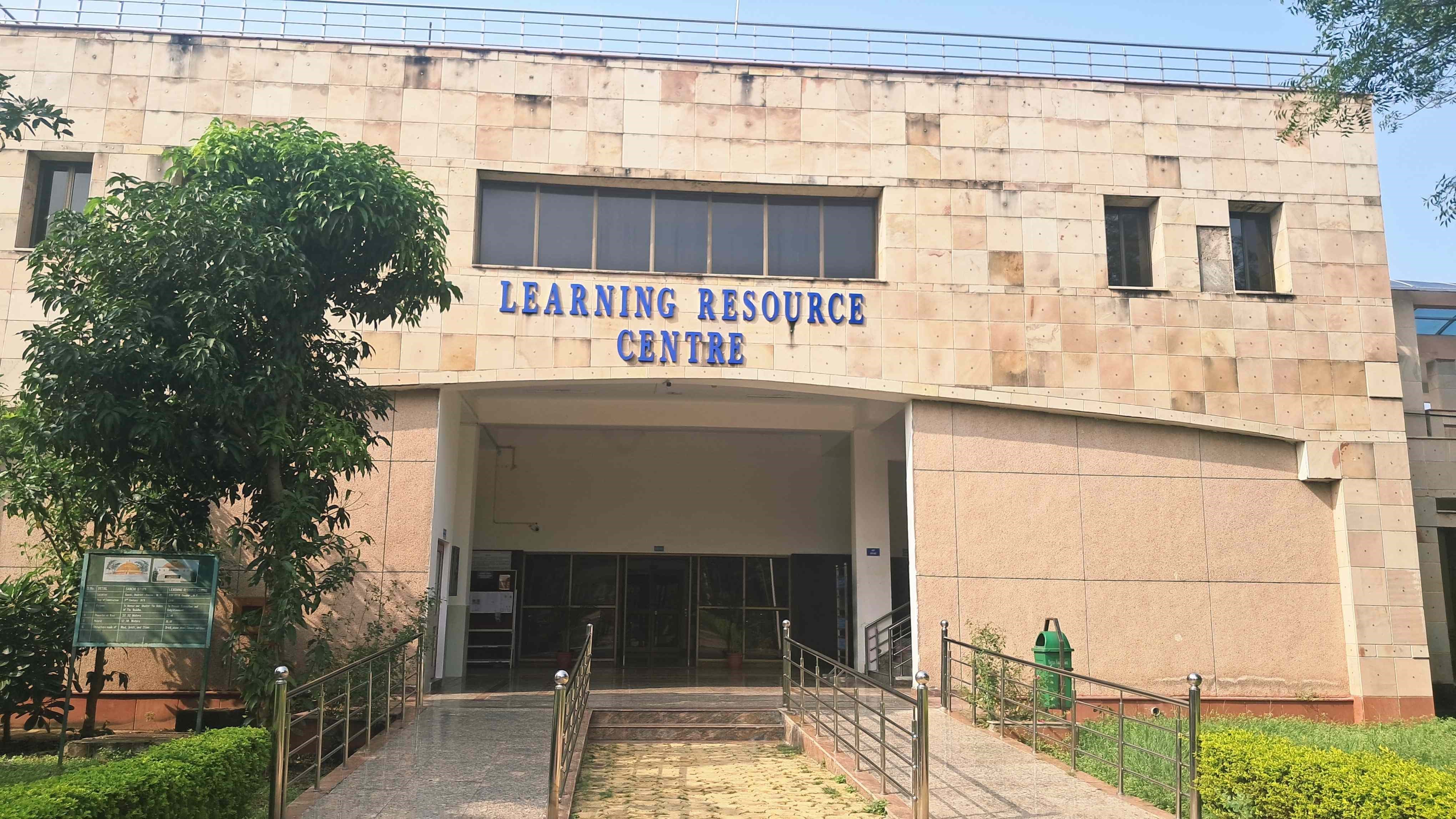 IIITM Gwalior Academic Building photo 45